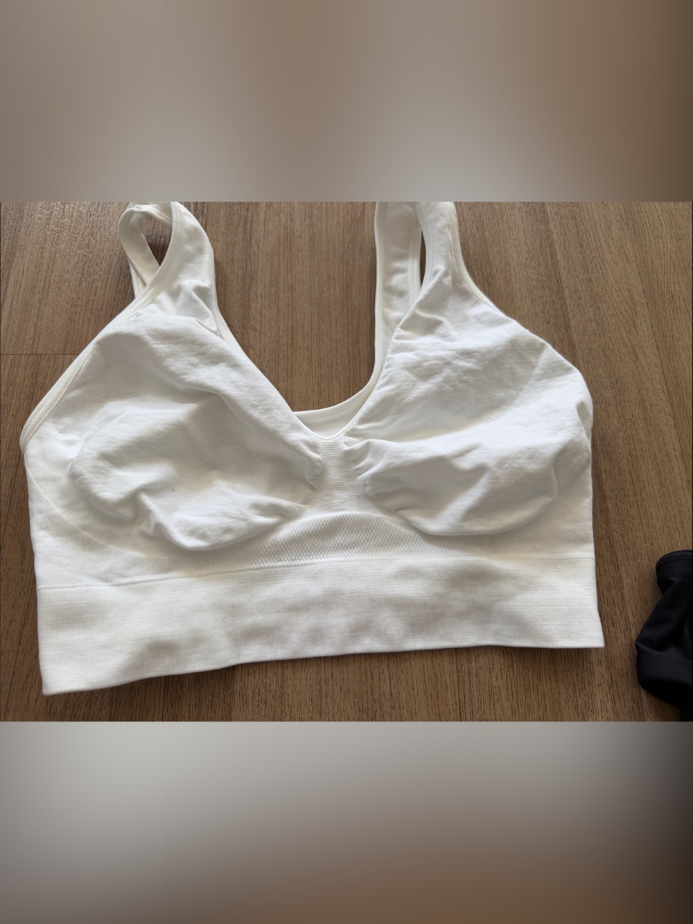 NWOT White Seamless Sports Bra size XL